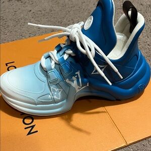 Louis Vuitton Women's Sneakers in Sky Blue and White